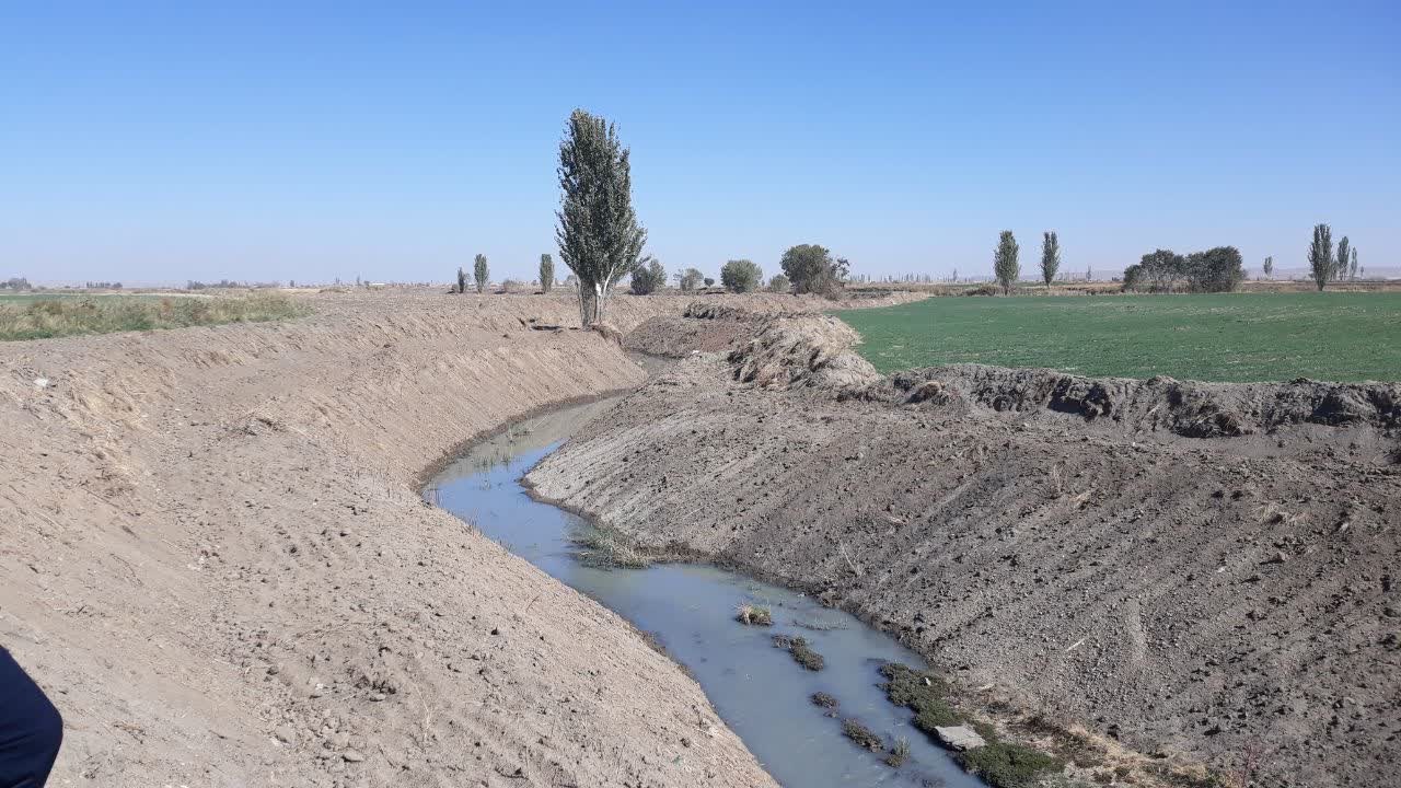 لایروبی 1500 متر از رودخانه‌های شهرستان بهار