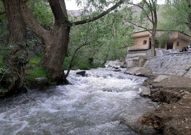 پوشاندن رودخانه‌های همدان، تهدیدی جدی برای ایمنی شهر